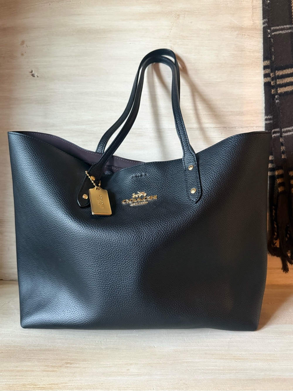 COACH Town Tote Black Gold Accents Authentic Carry All Bag Plum Interior